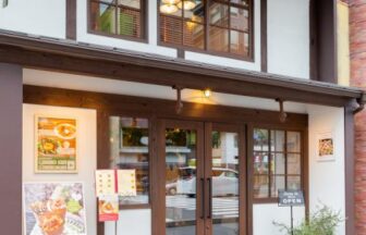 MONO MONO CAFE 402